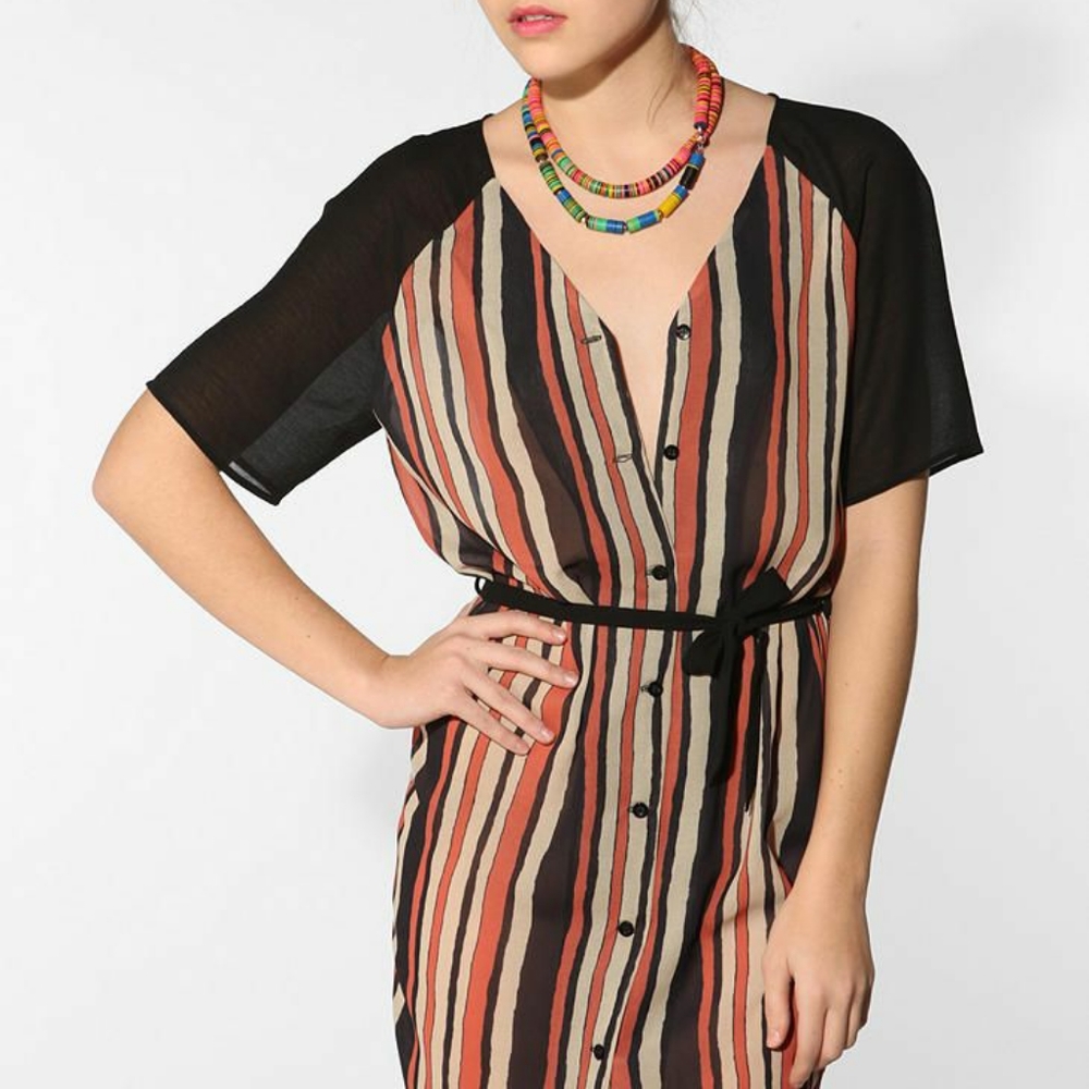 Dress - Picture 3 of 5